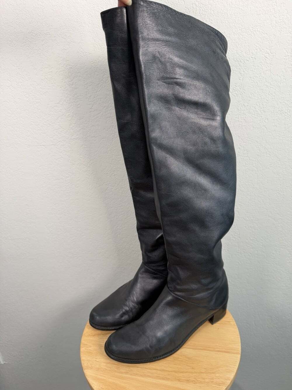 Stuart Weitzman Women’s Black Leather Boots Over The Knee Size 9 READ